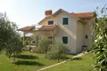 Haus 4 Schlafzimmer  Kavac, Montenegro