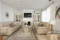 Haus 6 Schlafzimmer 324 m² Dos Hermanas, Spanien