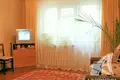 Wohnung 2 zimmer 49 m² Skoki, Belarus