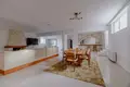 Villa de 7 dormitorios 810 m² Municipality of Agios Dimitrios, Grecia