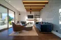 Villa de 2 habitaciones 175 m² Kavac, Montenegro