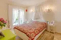 Villa de tres dormitorios 280 m² Francia, Francia