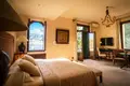 6-Schlafzimmer-Villa 990 m² in Frankreich, Frankreich