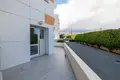 Квартира 2 комнаты 76 м² Koinoteta Parekklesias, Кипр