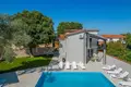Villa de 4 dormitorios 165 m² Pola, Croacia