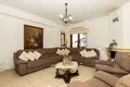 villa de 5 dormitorios 380 m² Kiti, Chipre