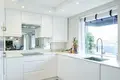 2 bedroom apartment 74 m² in London, United Kingdom