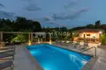 Dom 6 pokojów 290 m² Opcina Pican, Chorwacja