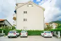 2 bedroom apartment 65 m² Tivat, Montenegro