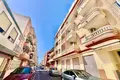 Mieszkanie 2 pokoi 73 m² Torrevieja, Hiszpania