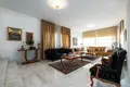 Villa de 4 habitaciones 520 m² Koinoteta Parekklesias, Chipre