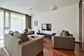 Apartamento 2 habitaciones 76 m² en Varsovia, Polonia