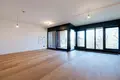 Mieszkanie 5 pokojów 128 m² Zagrzeb, Chorwacja