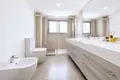 Wohnung 3 Schlafzimmer 154 m² Estepona, Spanien