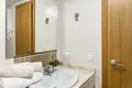 Mieszkanie 2 pokoi 97 m² Estepona, Hiszpania