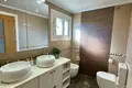 6 bedroom house 200 m² Dos Hermanas, Spain