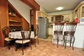 4-Schlafzimmer-Villa 250 m² Dobrota, Montenegro