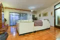 Дом 4 комнаты 213 м² Велика-Горица, Хорватия