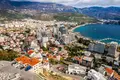 Wohnkomplex Apartments in a low-rise residential building in Budva