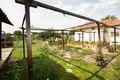 2 bedroom house 100 m² Polski Trambesh, Bulgaria