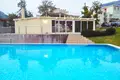 Villa de 4 dormitorios 325 m² Sutomore, Montenegro