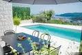 2 bedroom Villa 160 m² Budva, Montenegro