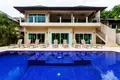 villa de 7 chambres 650 m² Rawai, Thaïlande