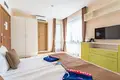 Квартира 1 комната 50 м² Несебр, Болгария