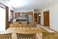 Villa de tres dormitorios 179 m² Rawai, Tailandia