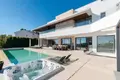 Haus 4 Schlafzimmer 640 m² Benahavis, Spanien