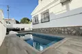 Дом 2 комнаты 207 м² Ориуэла, Испания