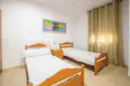 Maison 8 chambres 447 m² Serrabrava, Espagne