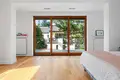 Квартира 250 м² Варшава, Польша