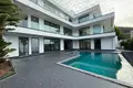 Willa 8 pokojów 650 m² Muratpasa, Turcja