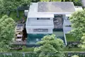 4-Schlafzimmer-Villa 705 m² Marbella, Spanien