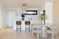 Mieszkanie 2 pokoi 105 m² Marbella, Hiszpania