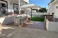 Haus 5 Schlafzimmer 430 m² Dos Hermanas, Spanien