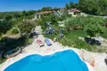 4 bedroom house 300 m² Croatia, Croatia