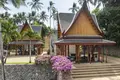 Apartamento 8 habitaciones 8 400 m² Si Sunthon, Tailandia