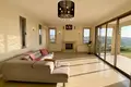 Villa de 4 dormitorios  en Parekklisia, Chipre