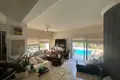 Квартира 4 спальни 220 м² Агиос Тихонас, Кипр