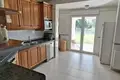 Haus 5 Schlafzimmer 387 m² Dos Hermanas, Spanien