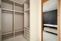 4-Schlafzimmer-Villa 430 m² Estepona, Spanien