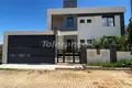 4 bedroom Villa 360 m² Dosemealti, Turkey