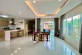 Таунхаус 3 спальни  Huai Yai, Таиланд