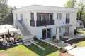 Вилла 4 спальни 280 м² Okreti, Хорватия