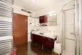 4-Schlafzimmer-Villa 358 m² Koper, Slowenien