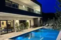 4 bedroom house 295 m² Makarska, Croatia