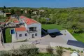 4-Schlafzimmer-Villa 198 m² Poreč, Kroatien