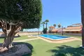 Szeregowiec 2 pokoi 64 m² Los Montesinos, Hiszpania